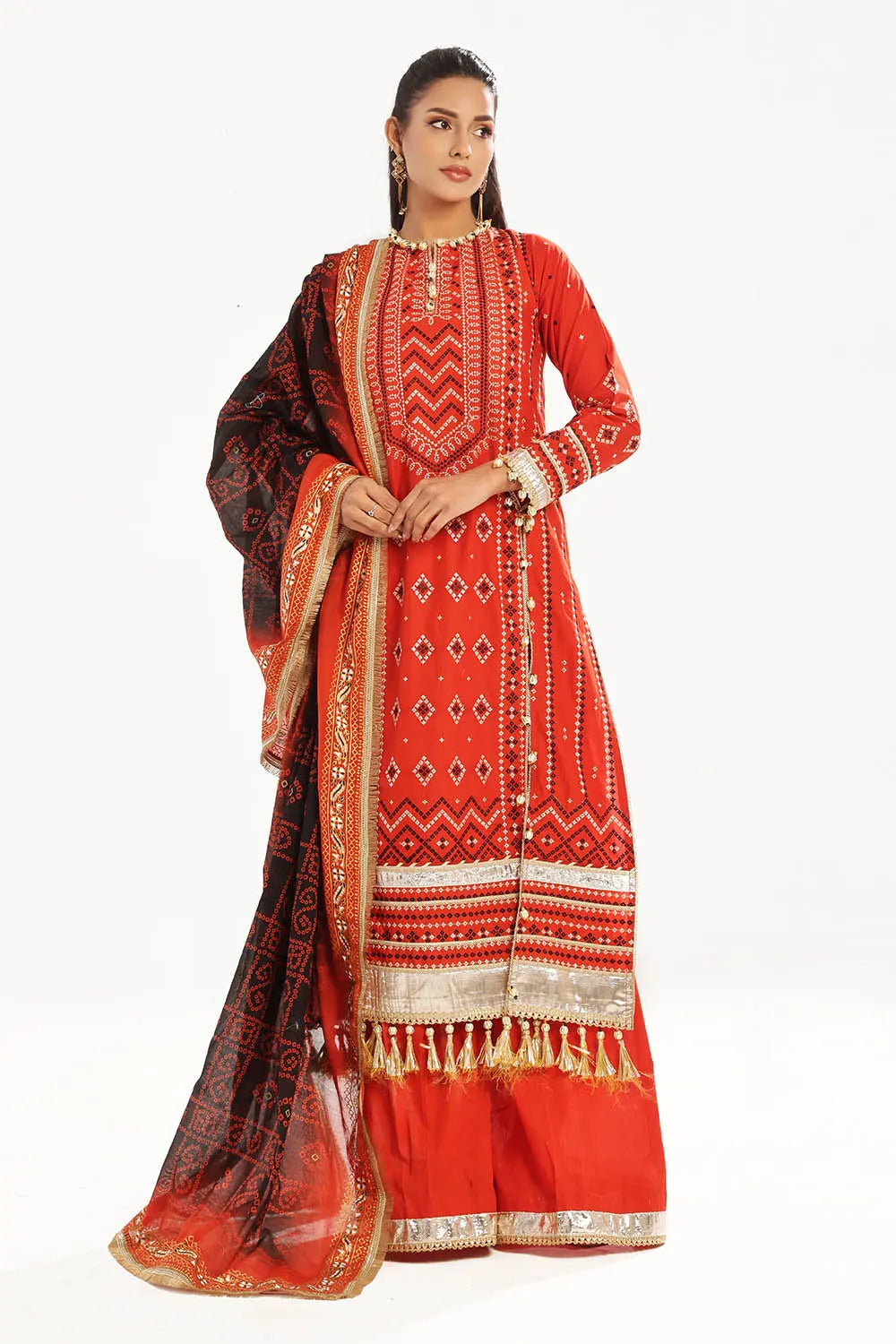 GUL AHEMD -3 Piece Unstitched Zari Embroidered Lawn Suit with Gold Lacquer Printed Lawn Dupatta CL-52442