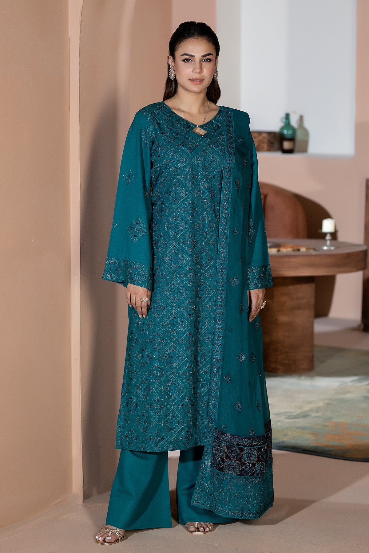 SHARJEENA KARANDI WITH CHIFFON DUPATTA KR-159