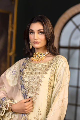 IRTIQA ALI CARAMEL CHARM  IA-04