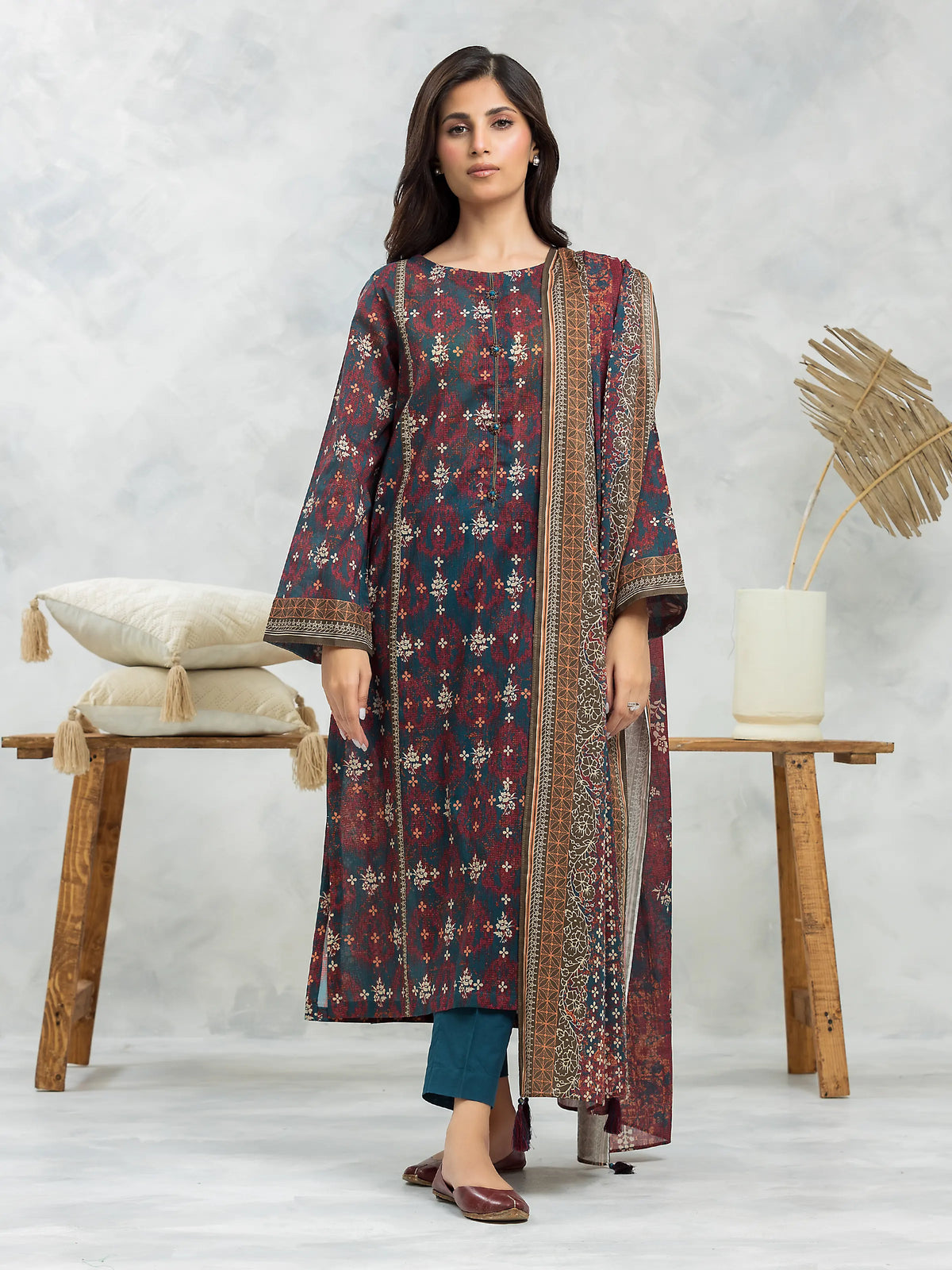 EDENROBE-28210-Unstitched Multi Printed Khaddar 3 Piece