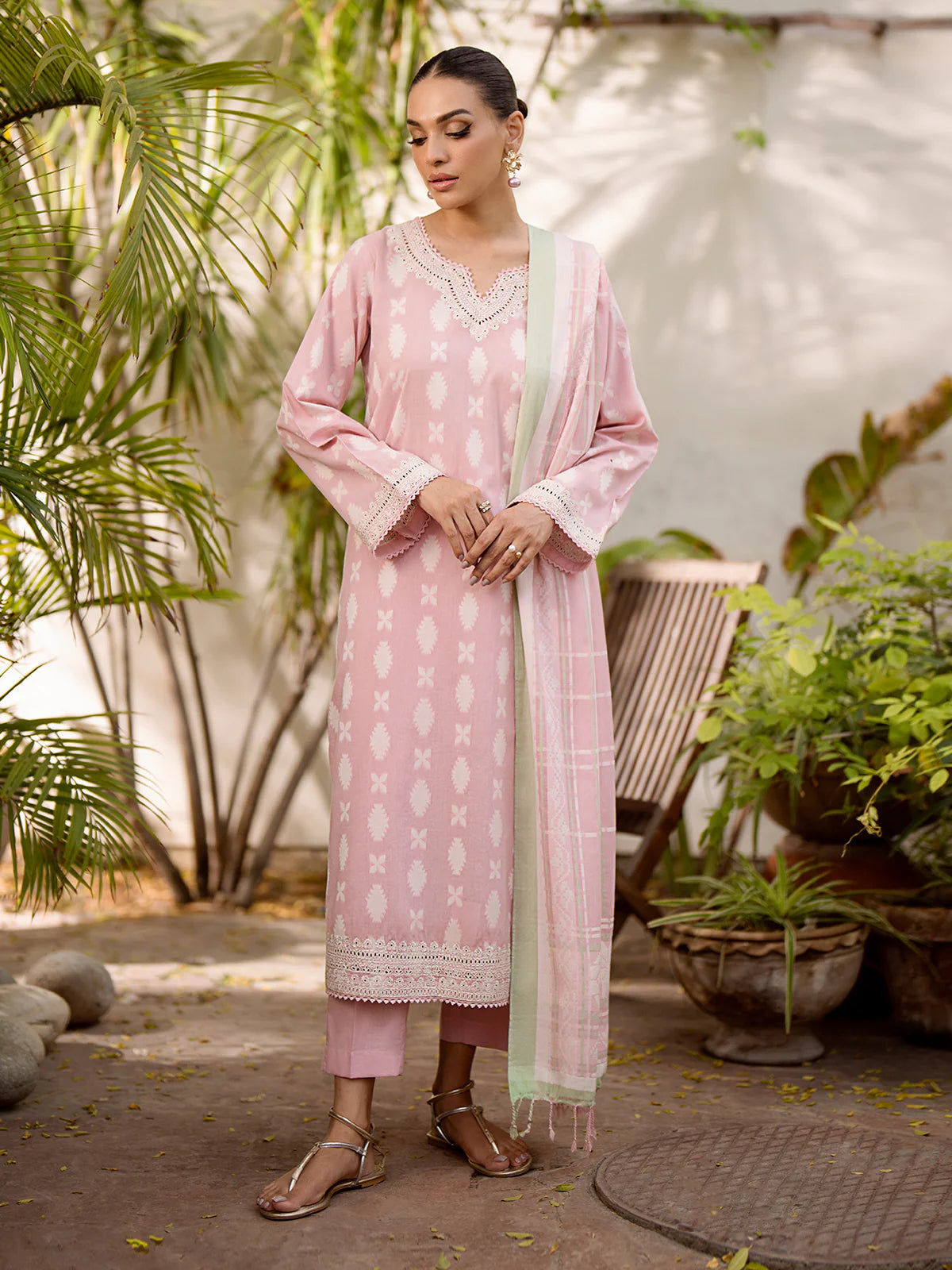 EDENROBE-Unstitched Pink Embroidered Jacquard 3 Piece - EWU24V3-30048-3P