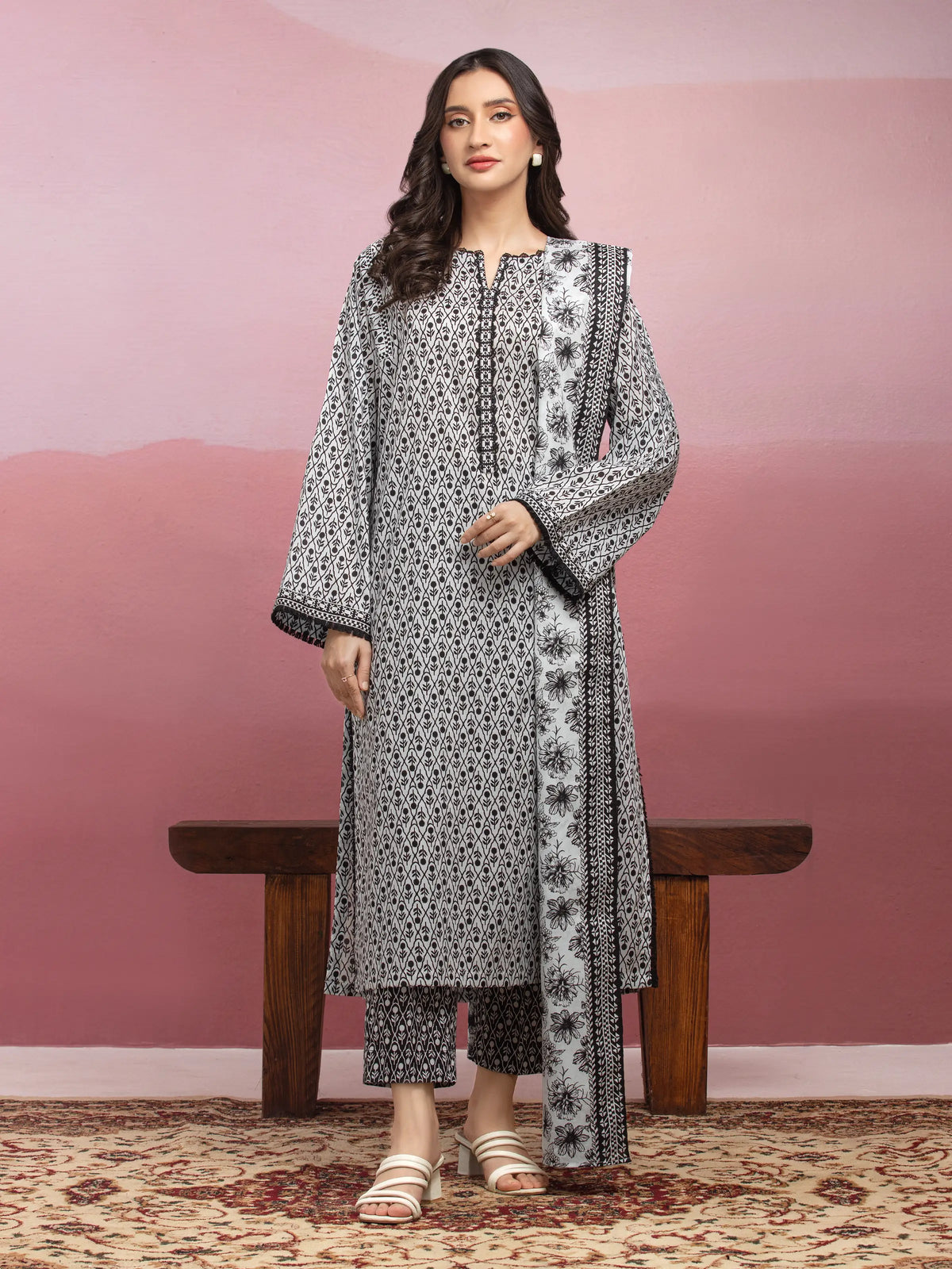 EDENROBE-35106-Unstitched White Printed Lawn 3 Piece