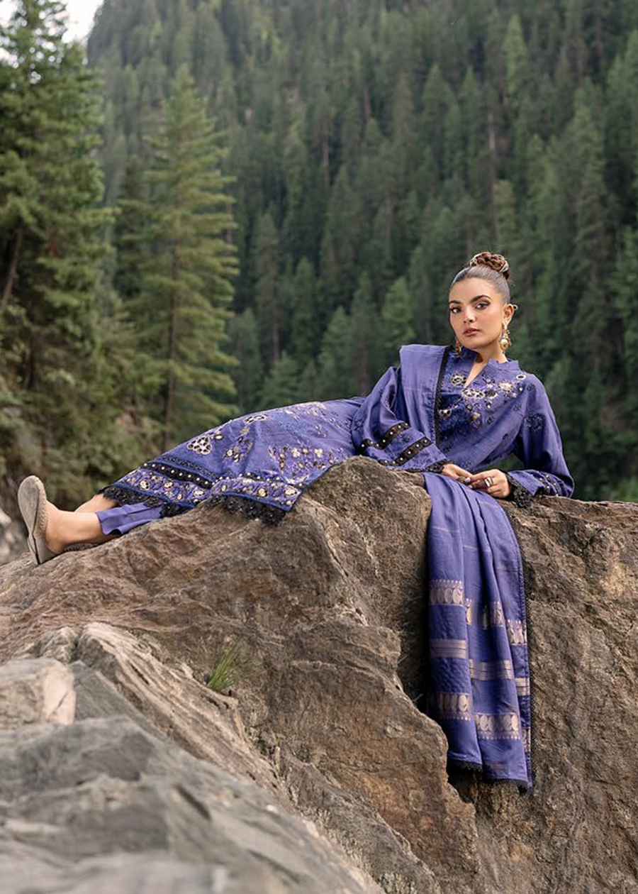 SHAISTA EXECTIVE VISCOSE EMBROIDERED COLLECTION D-712