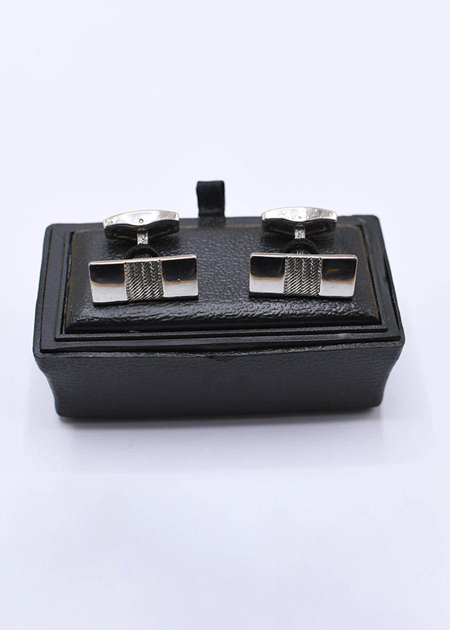 CUFFLINKS-A02