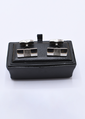 CUFFLINKS-A02