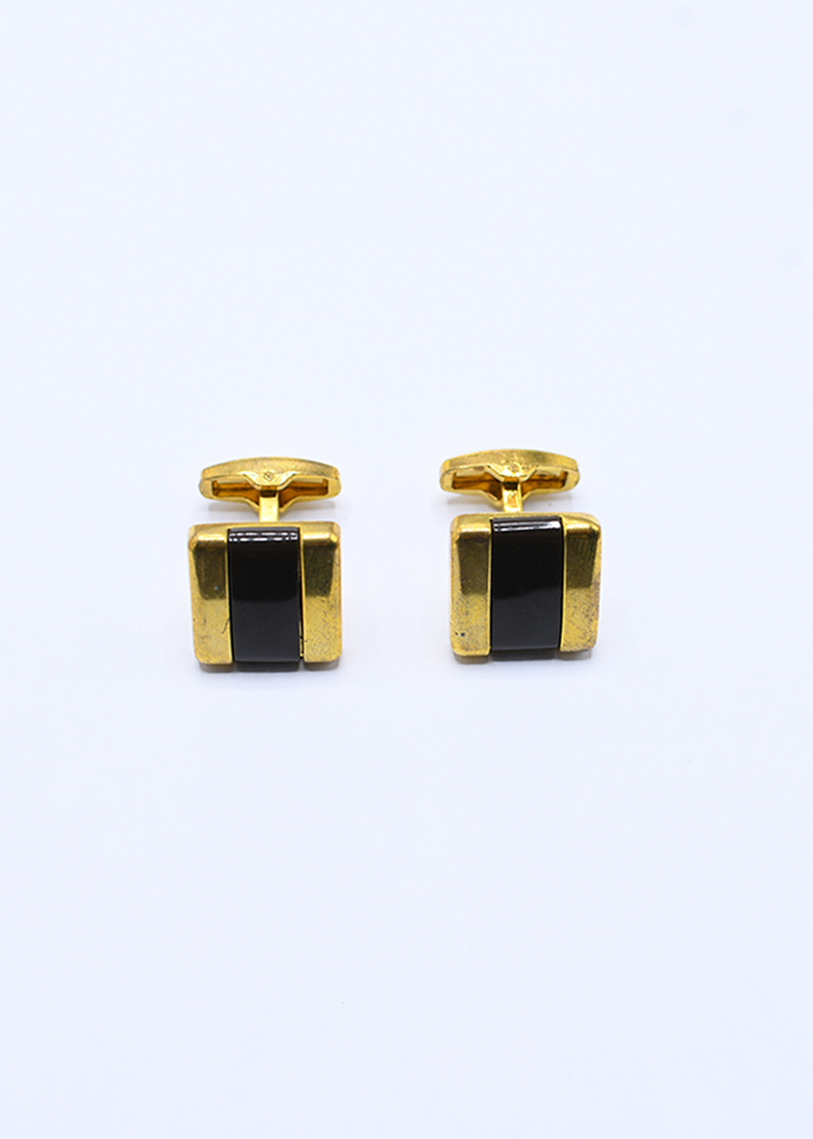 CUFFLINKS-A06