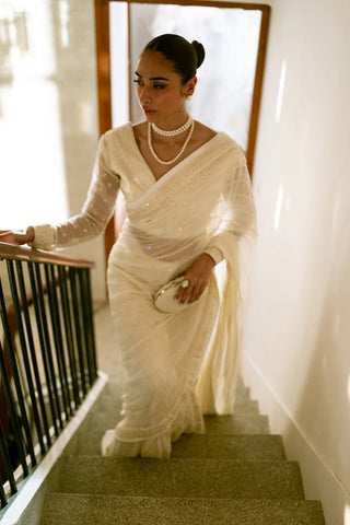 NEESHAY BY DASTAAN-CHANDNI