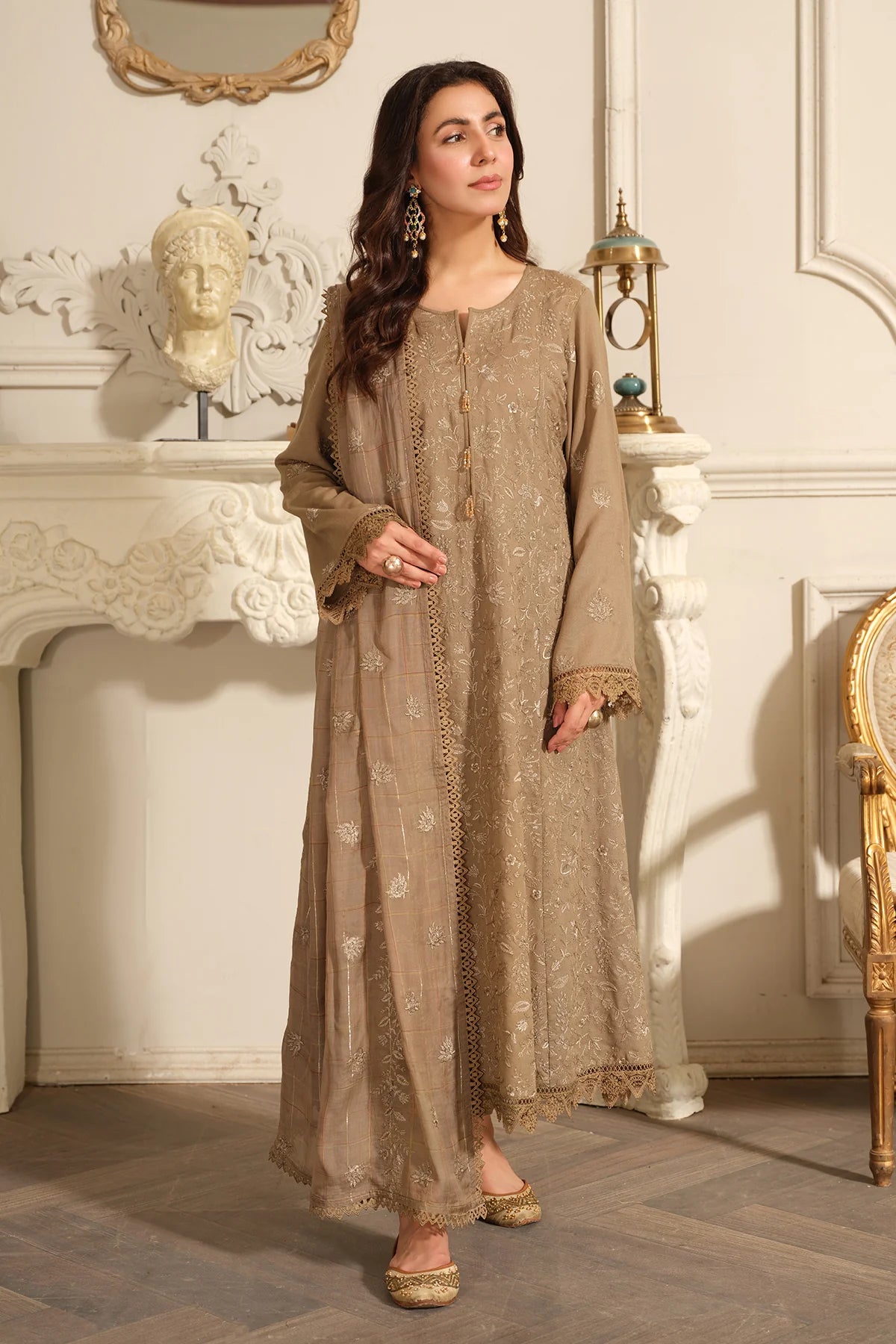 NOOR-E-FAJAR BY RAESSA NOOR BANO-KR-136