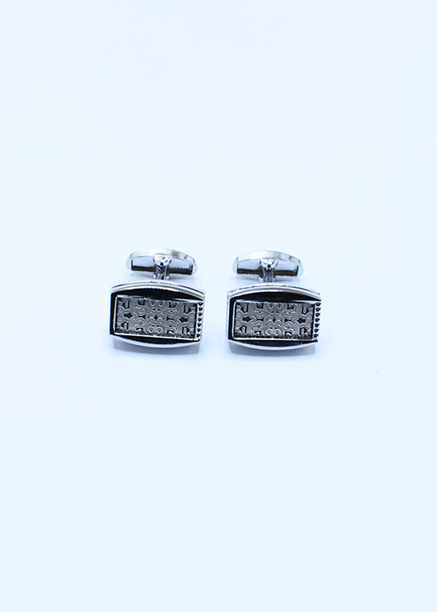 CUFFLINKS-F04