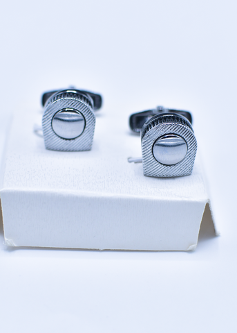 CUFFLINKS-J16