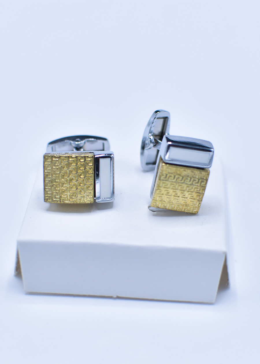 CUFFLINKS-J21