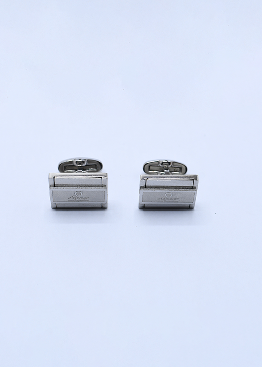 CUFFLINKS-K06