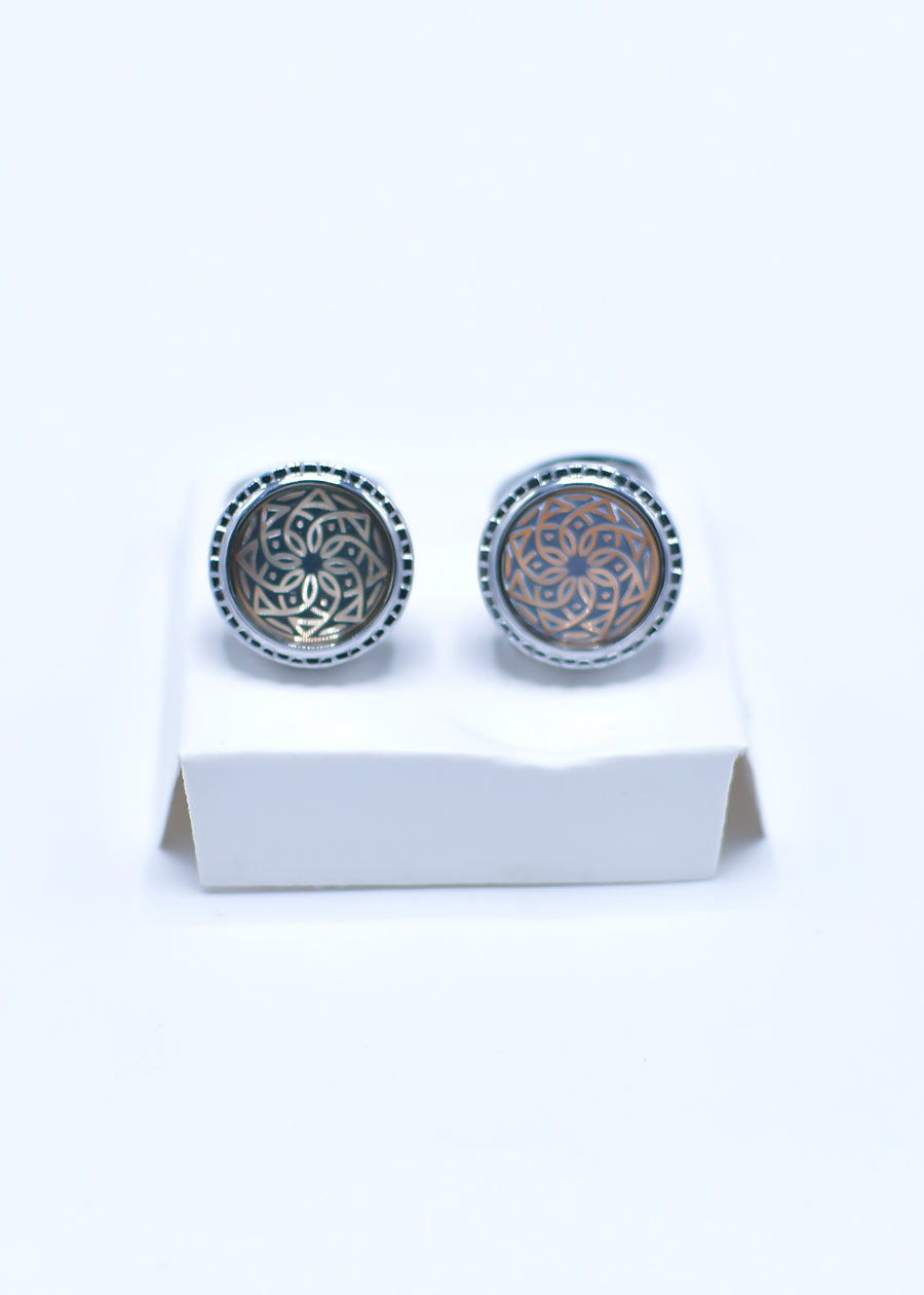 CUFFLINKS-M18