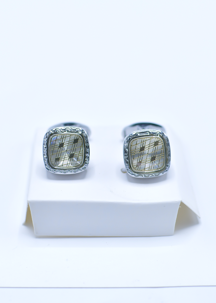 CUFFLINKS-M22