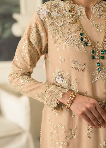 SUAVE BY EMAN ADEEL LUXURY FORMAL -ARUNA