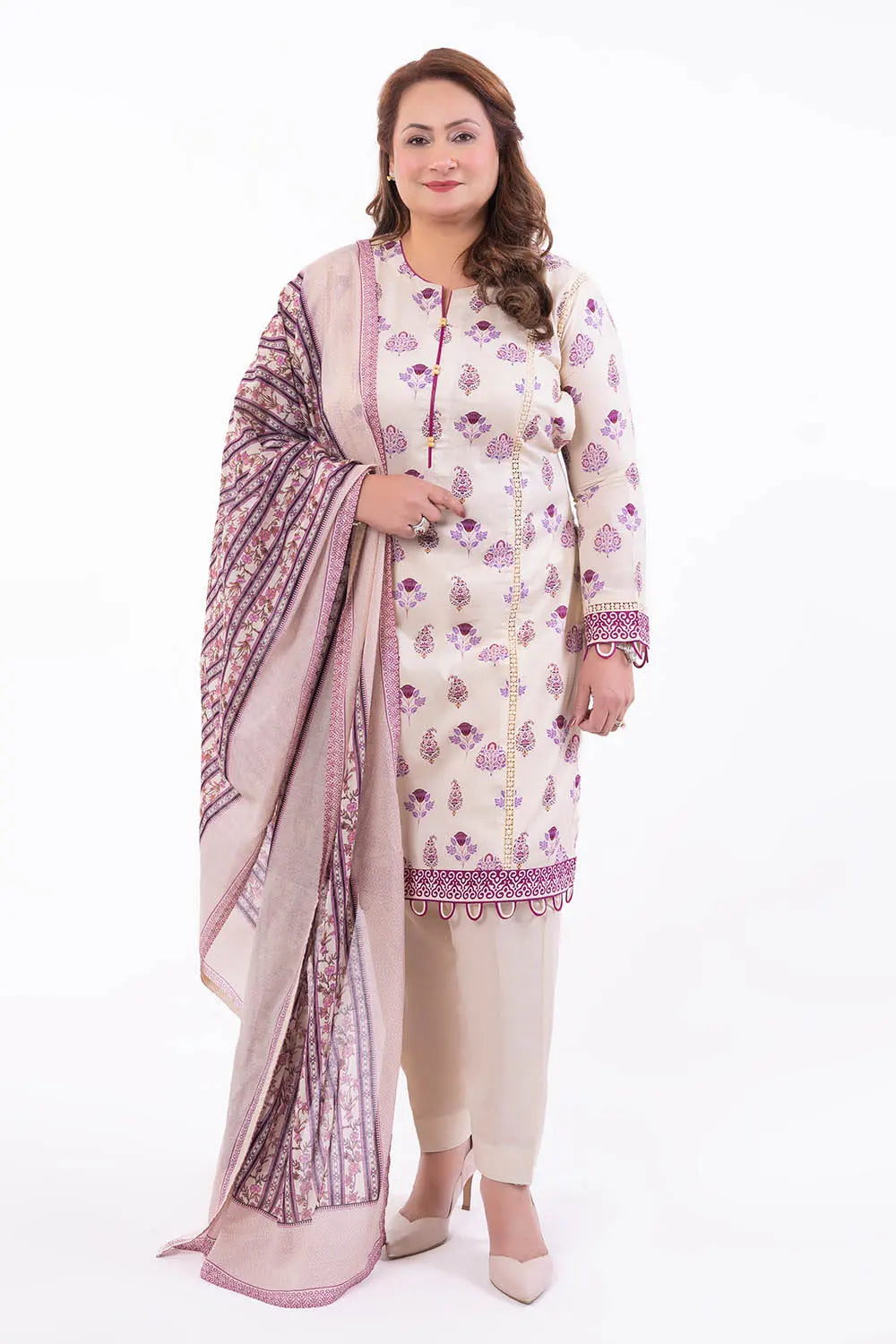 GUL AHMED -3 Piece Unstitched Printed Lawn Suit CL-42300 B