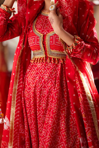 GUL AHMED-3 Piece Unstitched Gold Printed Lawn Suit CL-52484 B