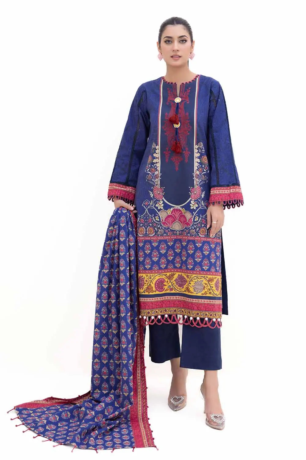 GUL AHMED -3PC Unstitched Embroidered Printed Thick Khaddar Suit with Printed Khaddar Dupatta K-42018 T