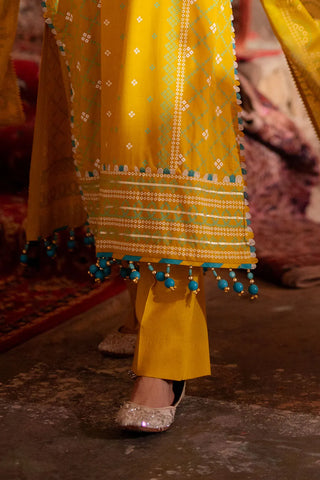GUL AHEMD -3 Piece Unstitched Lacquer Printed Lawn Suit CL-52138 A