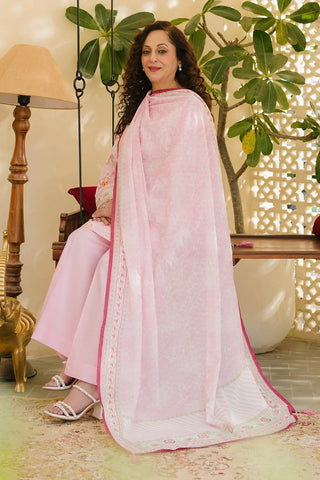 GUL AHMED -3 Piece Unstitched Printed Lawn Suit CL-52128 A